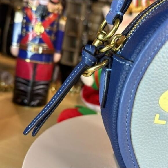 COACH KIA BLUE COLORBLOCK ROUND CIRCLE CANTEEN CROSSBODY BAG GUITAR STRAP - Picture 11 of 16